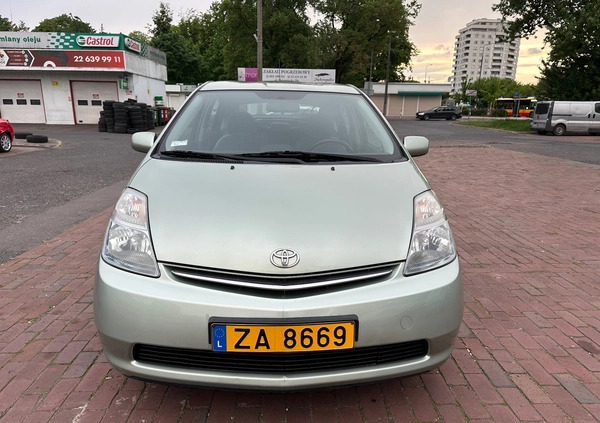 Toyota Prius cena 25000 przebieg: 240000, rok produkcji 2007 z Warszawa małe 631